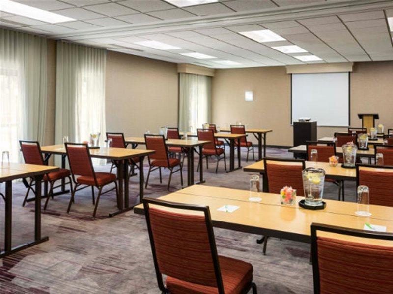 Courtyard Chicago O'Hare Otel Des Plaines Dış mekan fotoğraf